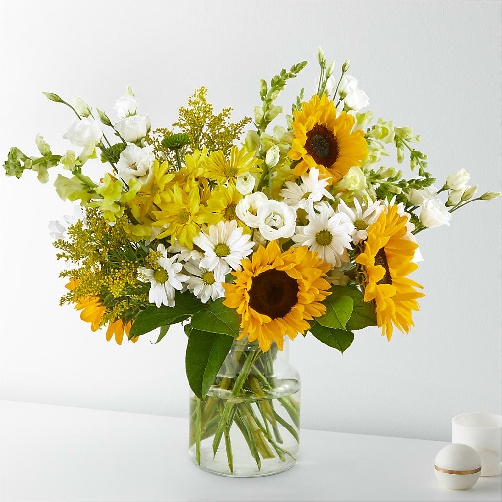 Hello Sunshine Bouquet – BUTTERFLIES & BOUQUETS, Peterstown WV