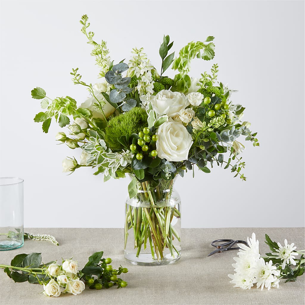 Irish Garden - A Florist Original – BUTTERFLIES & BOUQUETS, Peterstown WV
