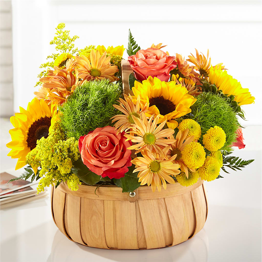 Harvest Sunflower Basket – BUTTERFLIES & BOUQUETS, Peterstown WV