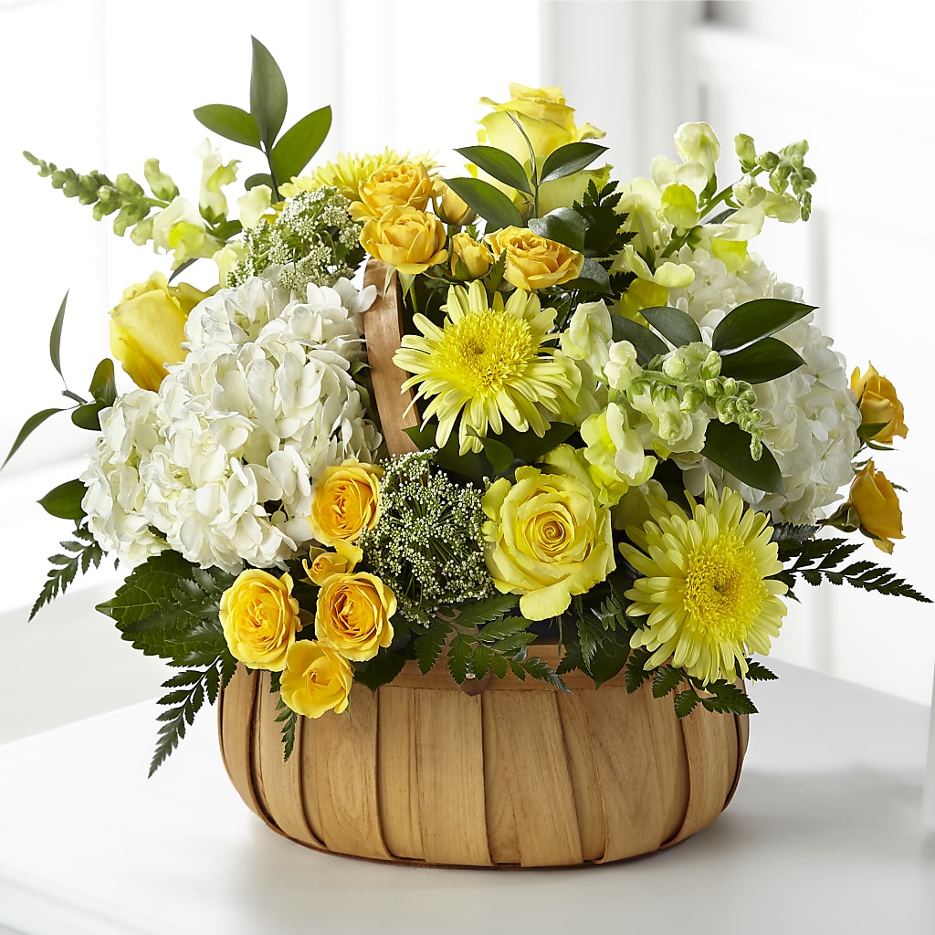 Rustic Remembrance Basket – BUTTERFLIES & BOUQUETS, Peterstown WV
