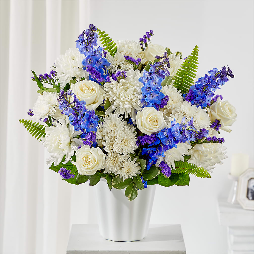 Hold Dear Tabletop Basket – BUTTERFLIES & BOUQUETS, Peterstown WV