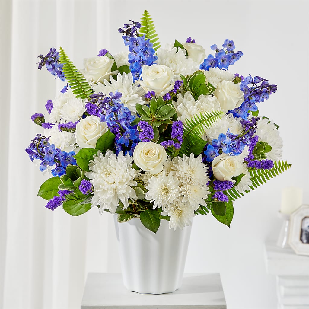 Hold Dear Tabletop Basket – BUTTERFLIES & BOUQUETS, Peterstown WV