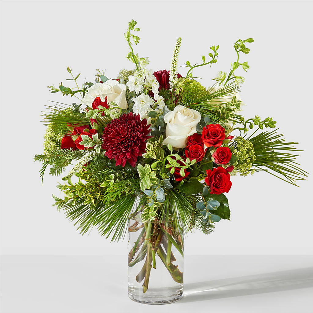 Favorite Traditions Bouquet – BUTTERFLIES & BOUQUETS, Peterstown WV