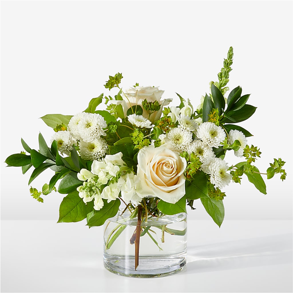 Hint of Vanilla Bouquet – BUTTERFLIES & BOUQUETS, Peterstown WV