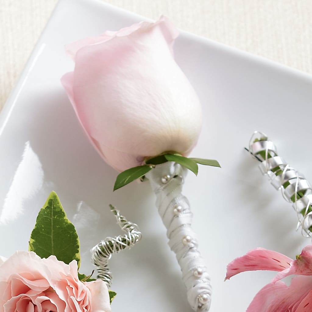 Pink Rose Boutonniere – BUTTERFLIES & BOUQUETS, Peterstown WV