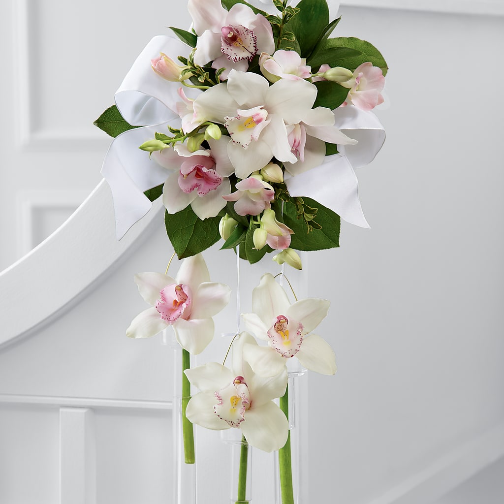 Perfect Entrance Pew Arrangement – BUTTERFLIES & BOUQUETS, Peterstown WV