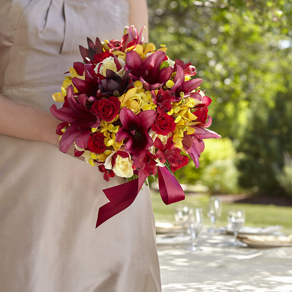 Sunningdale Bouquet – BUTTERFLIES & BOUQUETS, Peterstown WV