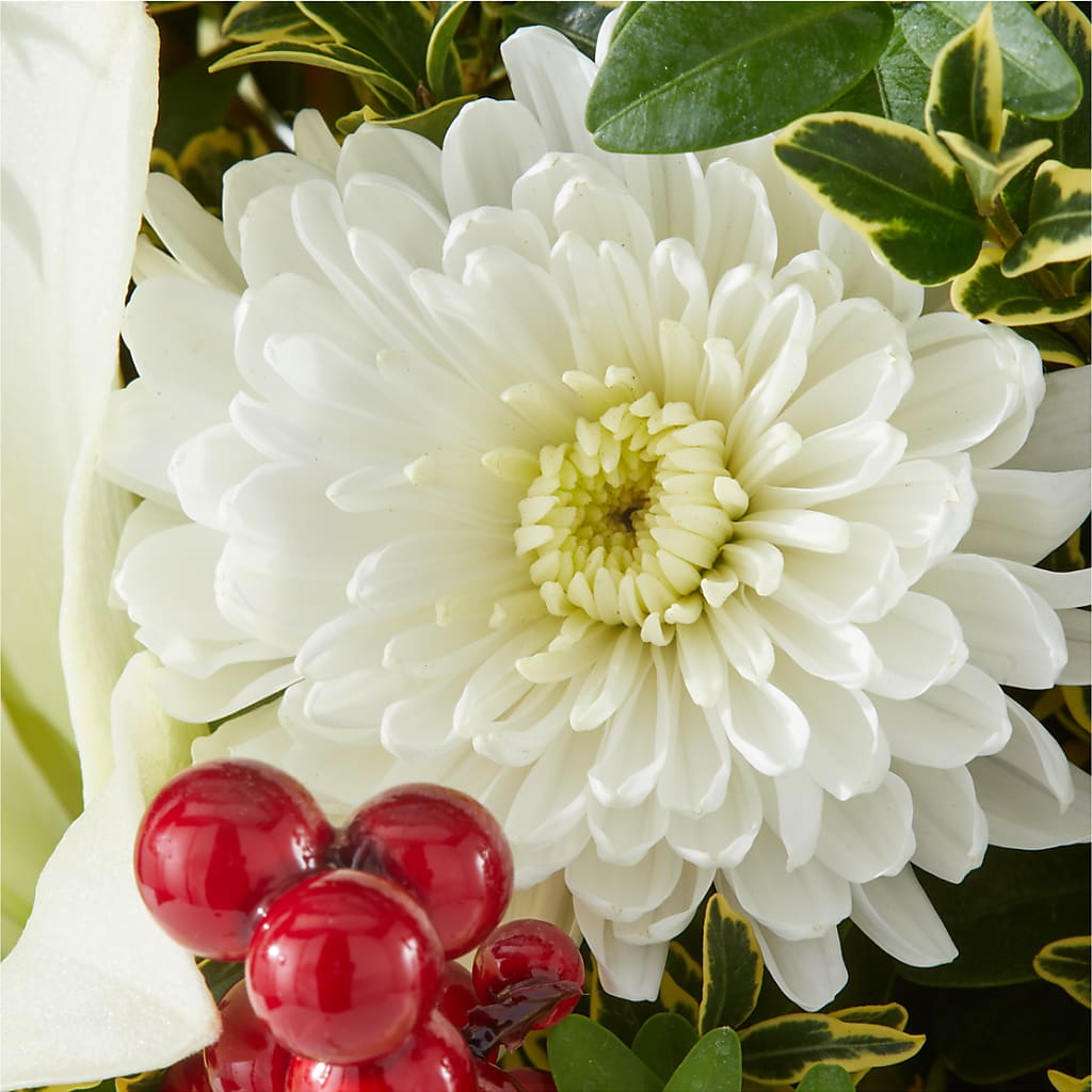 Festive Moments Tree – BUTTERFLIES & BOUQUETS, Peterstown WV