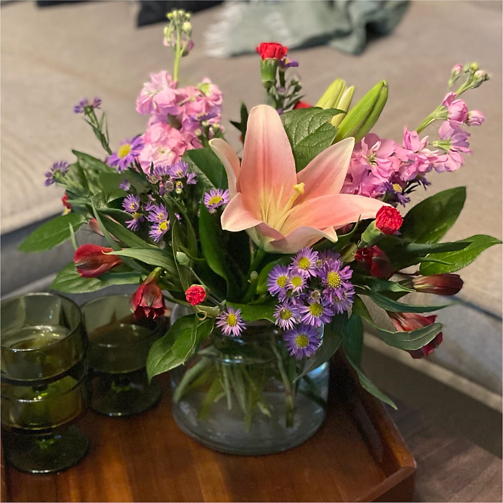 Romantique Bouquet – BUTTERFLIES & BOUQUETS, Peterstown WV