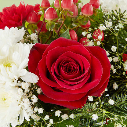Chance of Flurries Bouquet – BUTTERFLIES & BOUQUETS, Peterstown WV