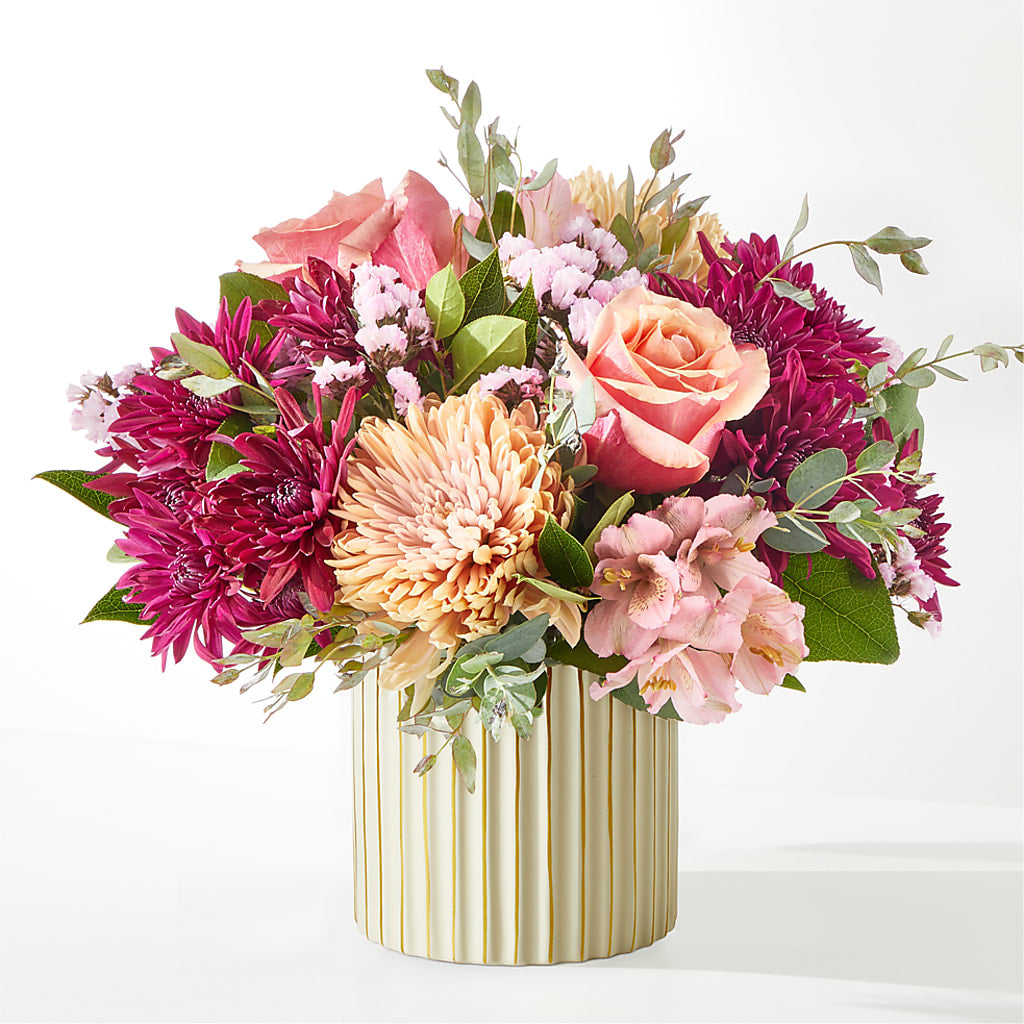 Berry Cobbler Bouquet with Ivory Vase – BUTTERFLIES & BOUQUETS, Peterstown WV